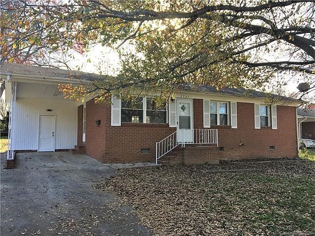 Primary Photo - 2721 Crescent Ln