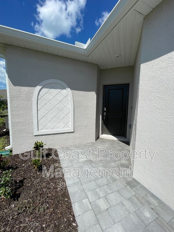 Building Photo - 8728 St Kitts Cir