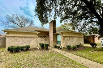 Building Photo - 7918 Midland Forest Dr