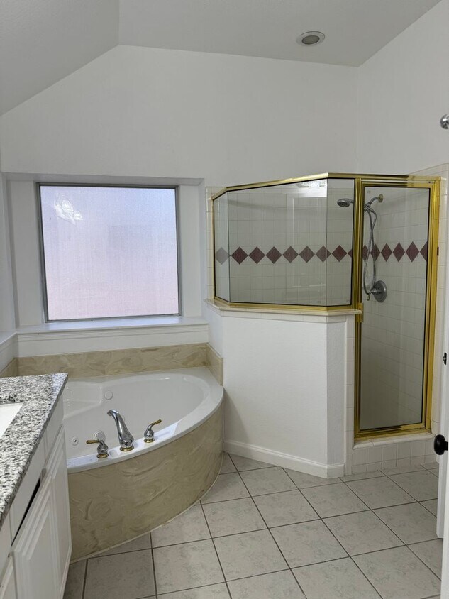 Primary Photo - Fantastic 3 Bed, 2 Bath Home in Arlington ...