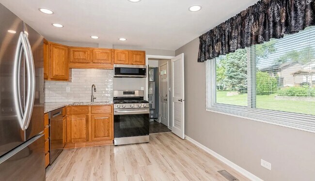 Foto del edificio - 206 W Hartford Dr