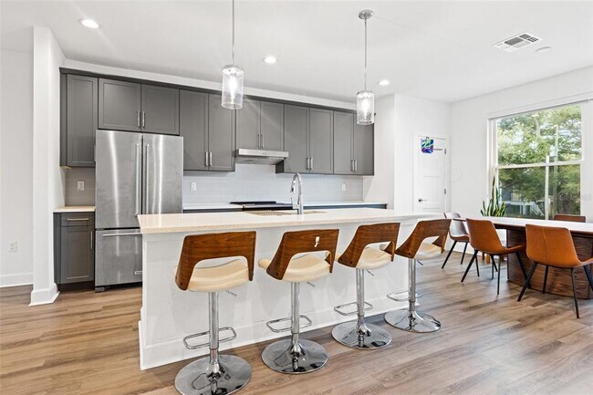 Foto del edificio - 2653 1st Ave N