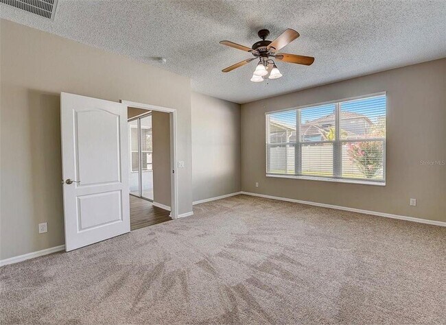 Building Photo - 4739 Mapletree Loop