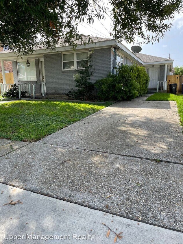 2 br, 1 bath Apartment 234 236 20th St... Room for Rent in New