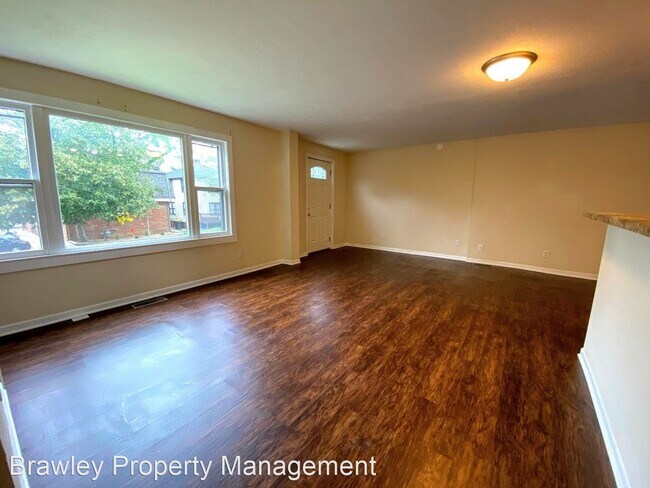 Foto del edificio - 5 br, 2 bath House - 511 N. Lincoln St