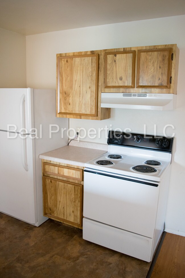 Building Photo - 5739 Dorr St