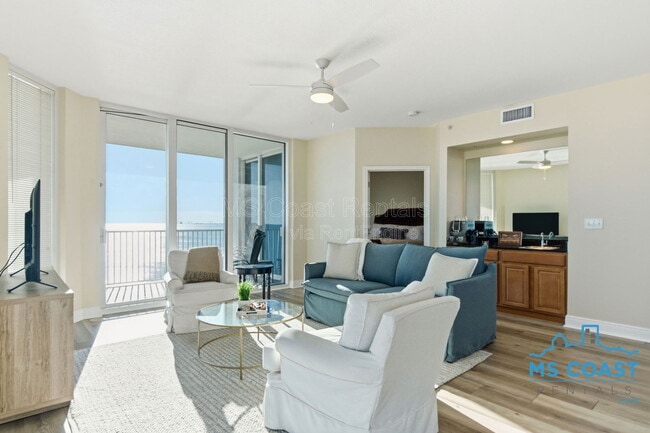 Building Photo - 2668 Beach Blvd