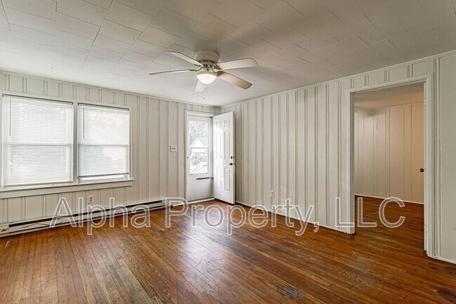 Foto del edificio - 100 Darlington Ave
