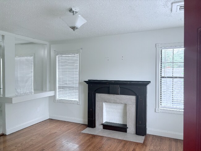 Foto del edificio - 2600 NW 12th St