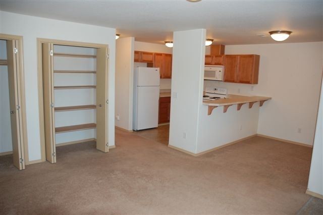 Primary Photo - 1481 SE Willow Dr