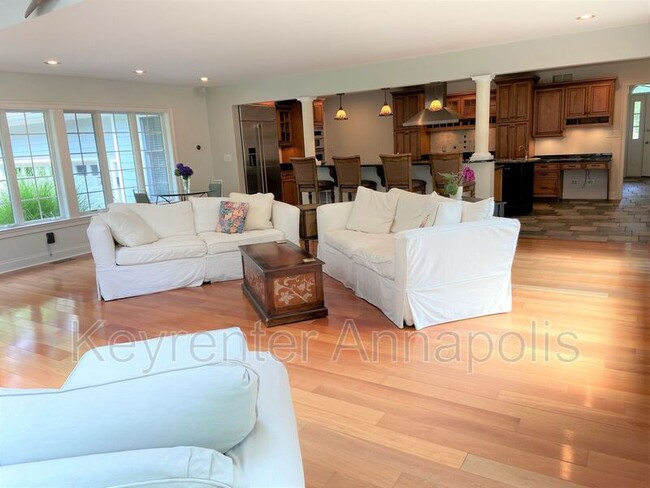 Foto del edificio - 204 Governors Way N