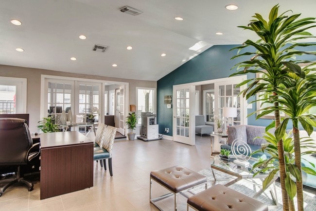 Leasing Office - Silver Springs