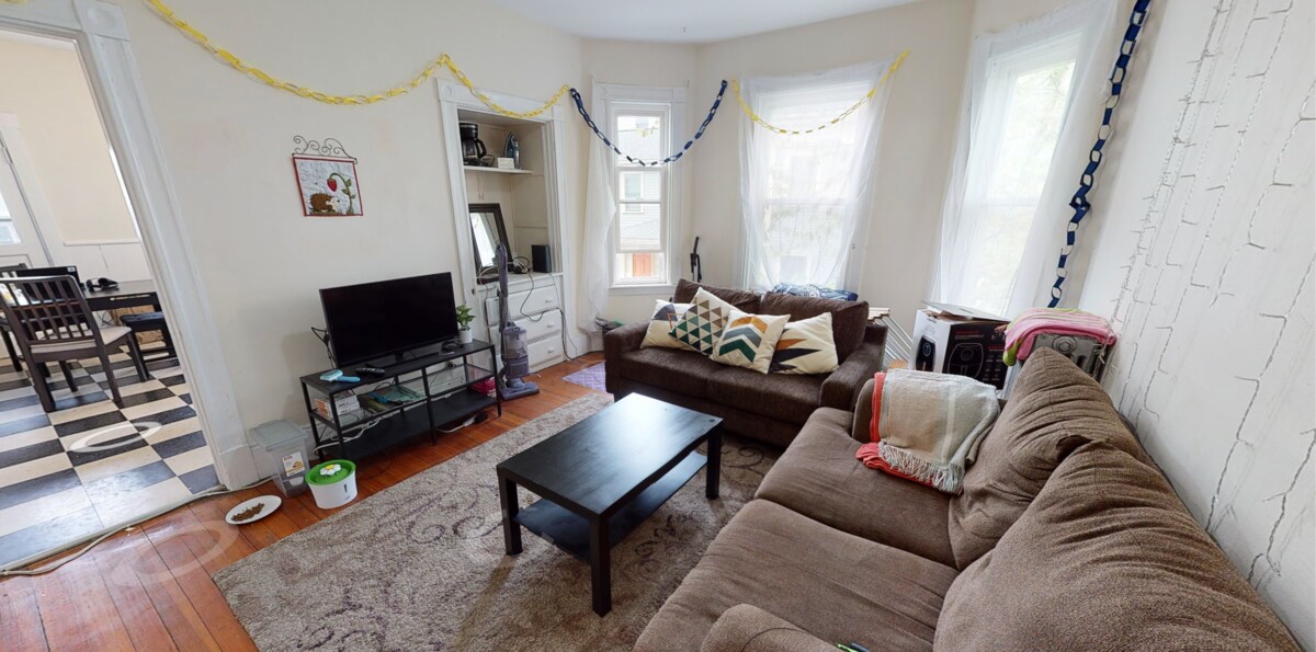 Room in 380 Washington Street Condo for Rent in Somerville, MA