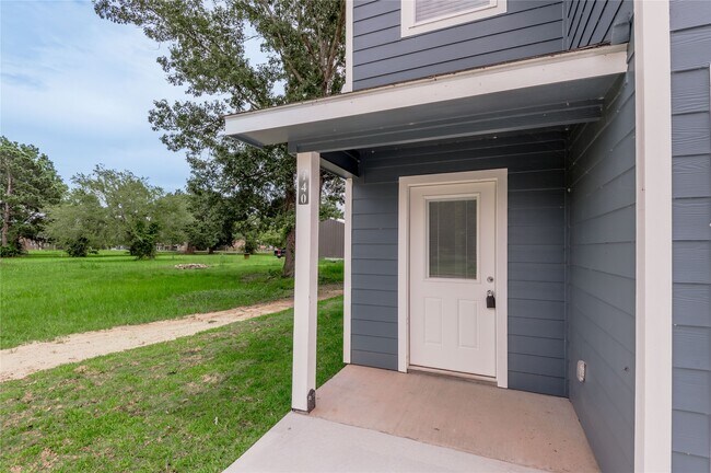 Foto del edificio - 140 Shady Oaks