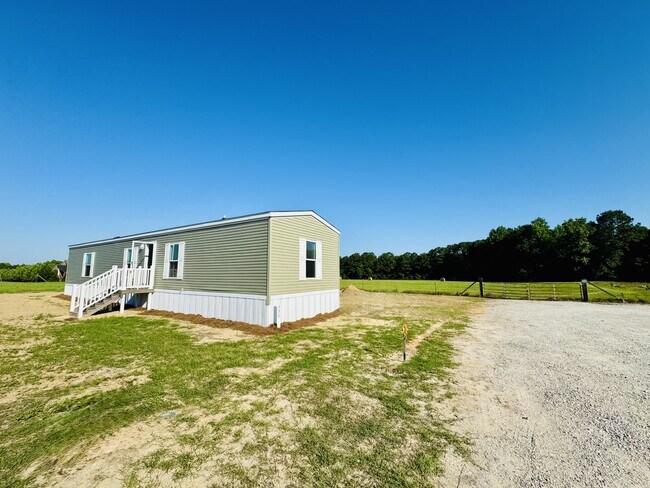 Building Photo - 131 Blissful Ct