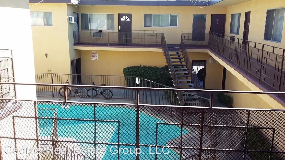 Building Photo - 8744 Cedros Ave