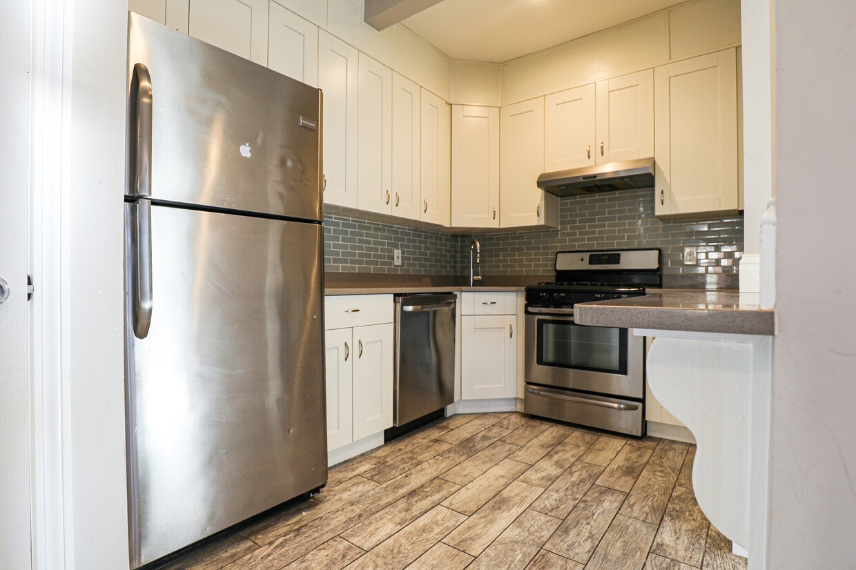 Photo - 77 Linden St. Unit 1