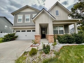Building Photo - 1287 Bristol Pl