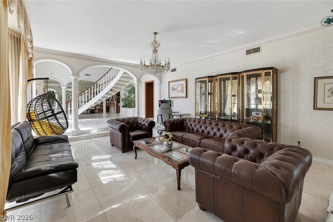 Foto del edificio - 2834 Queens Courtyard Dr