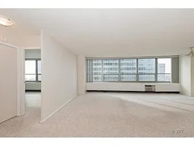 Photo - 3550 N Lake Shore Dr Apartment