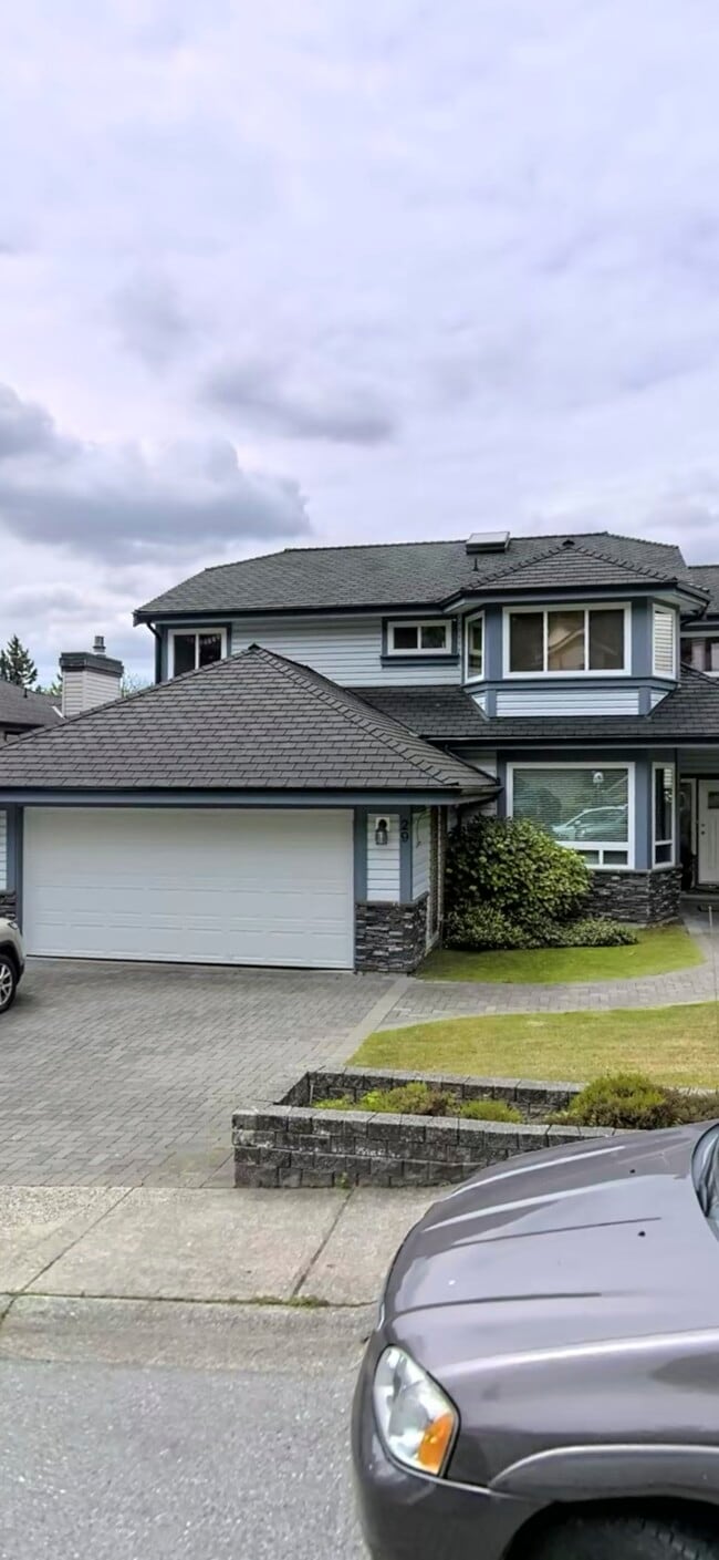Building Photo - 29 Foxwood Dr