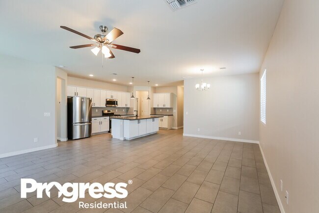 Building Photo - 12236 W Rowel Rd
