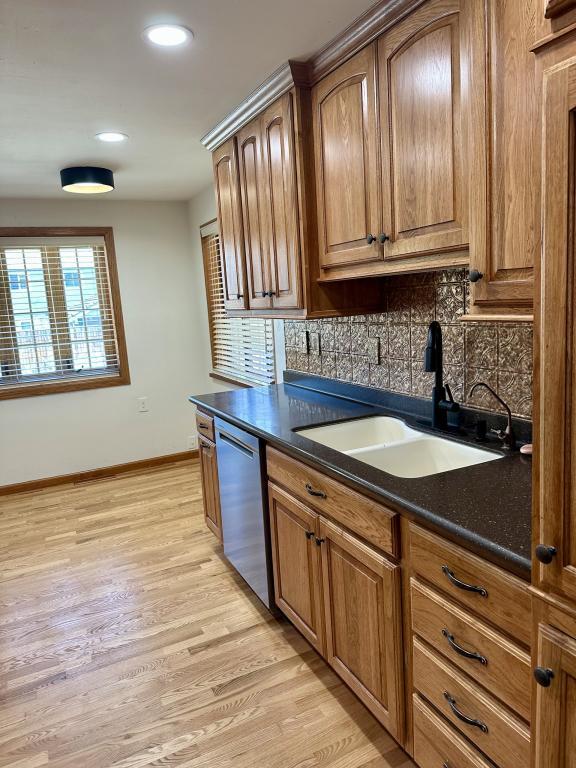 Photo - 1900 Zang St House