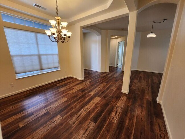 Building Photo - Double Diamond Gem for Rent on Corner Lot