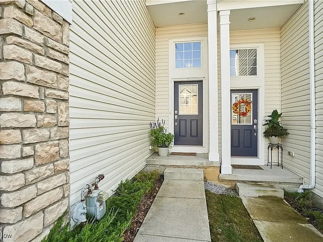 Building Photo - 4042 Gardiner Run