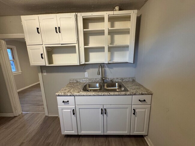 Foto del edificio - 117 W 30th St