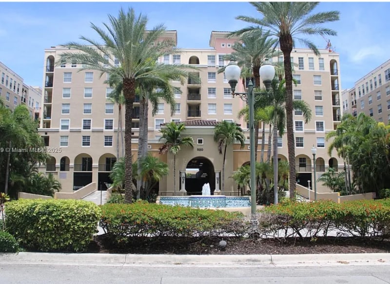 Photo - 520 SE 5 Ave (Fort Lauderdale, FL)
