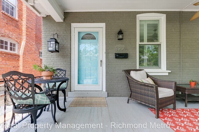 Foto del edificio - 3 br, 2.5 bath House - 3226 Kensington Ave.