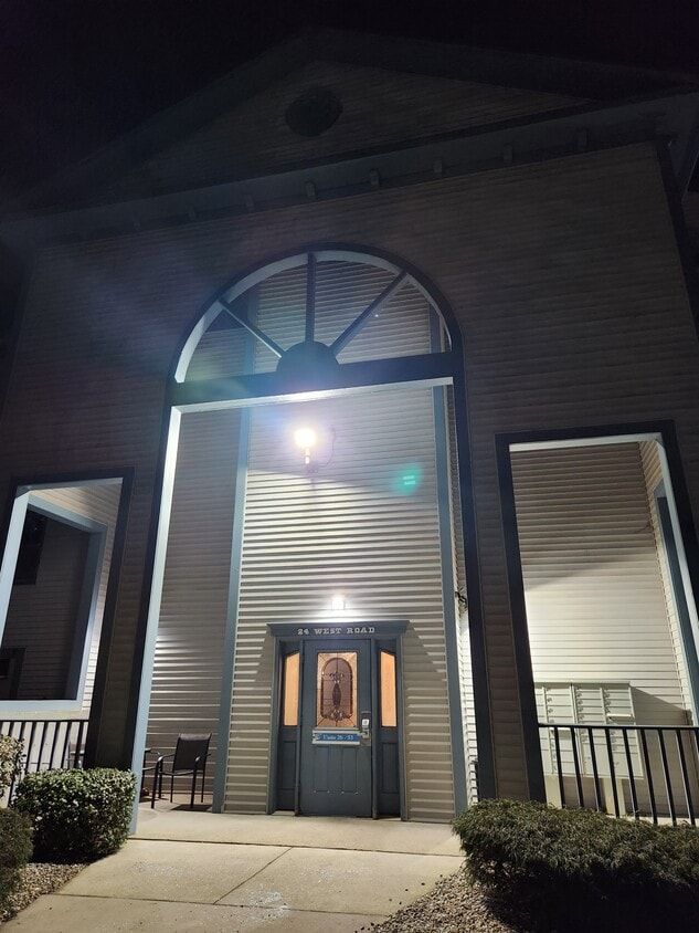 24 West Rd Unit 35, Ellington, CT 06029 Condo for Rent in Ellington