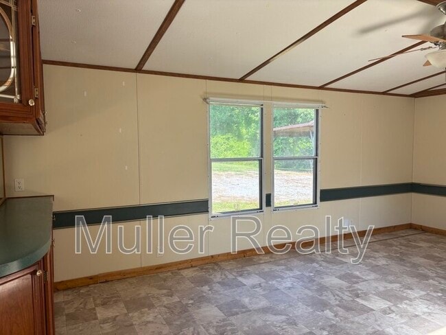 Building Photo - 2241 Woodby Rd