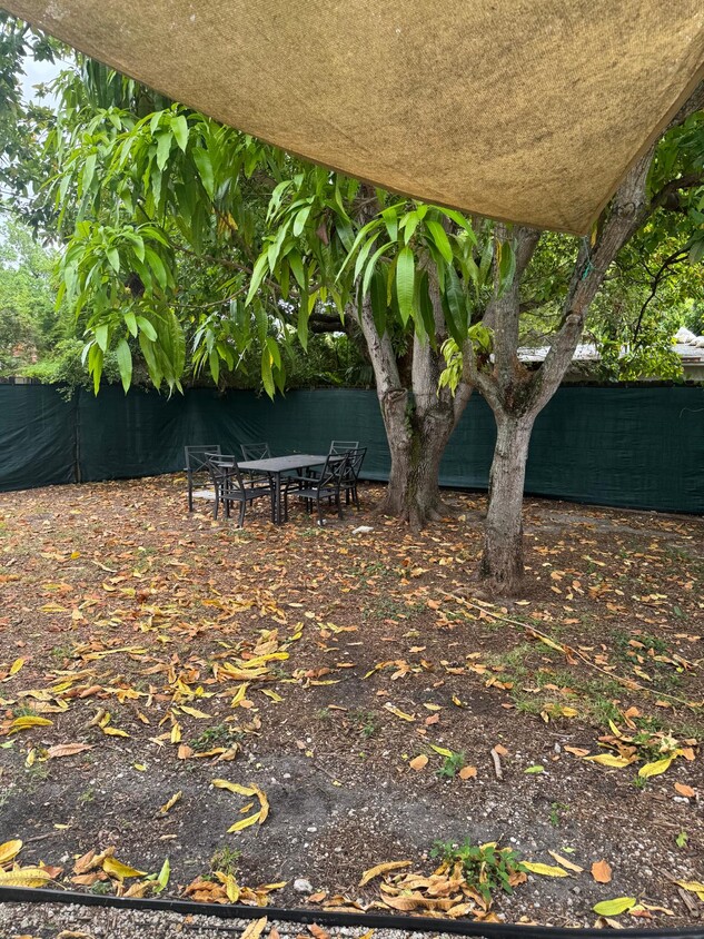 Foto principal - 361 NW 103rd St