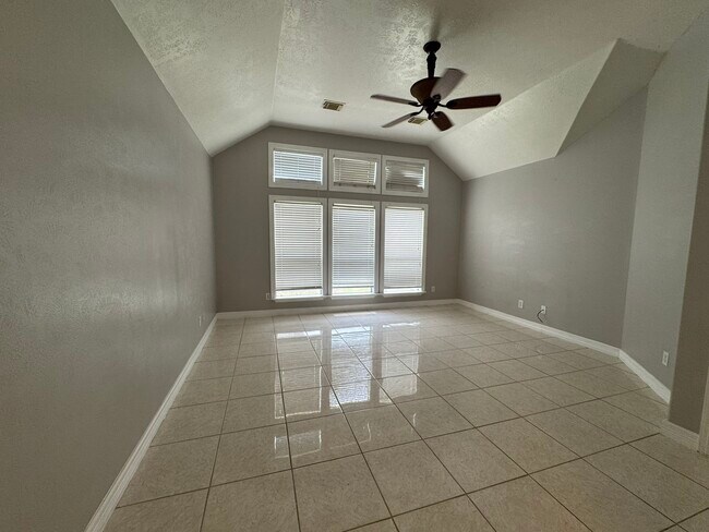 Building Photo - 15314 Carsen Bend Dr