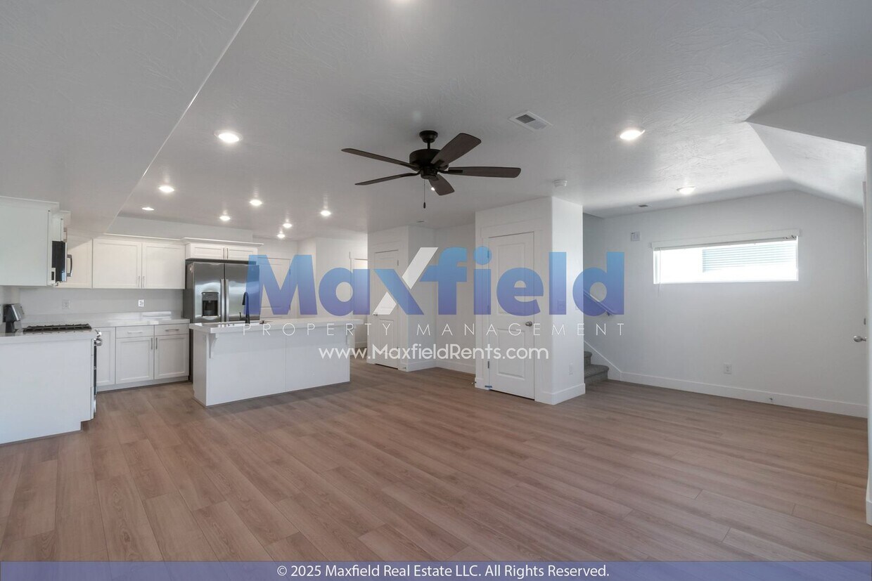 Foto principal - BRAND NEW - 3BD/2.5BTH/2GAR - SPANISH FORK