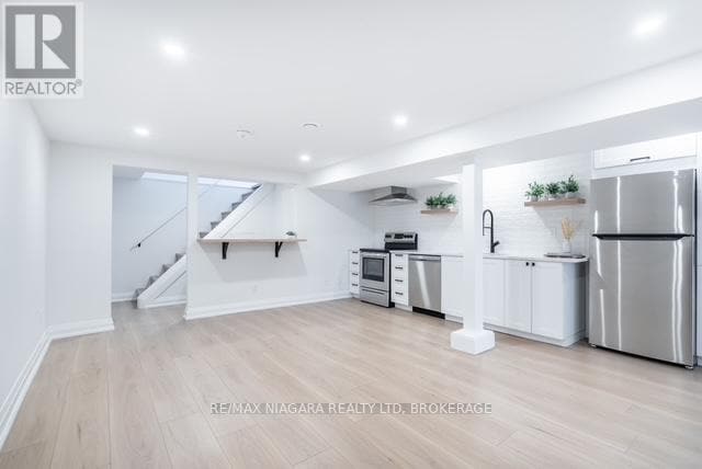 Building Photo - 508 Geneva St