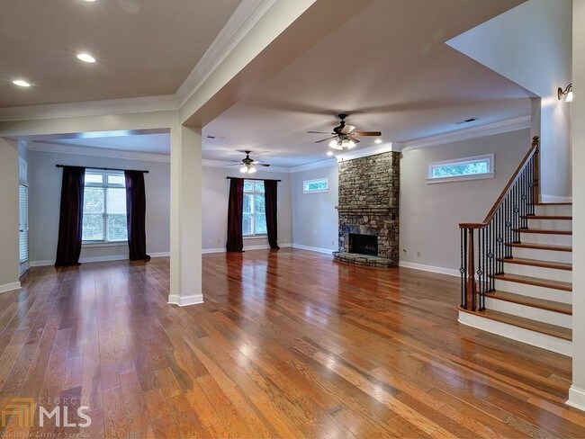 Foto del edificio - 4114 Hill House Rd SW