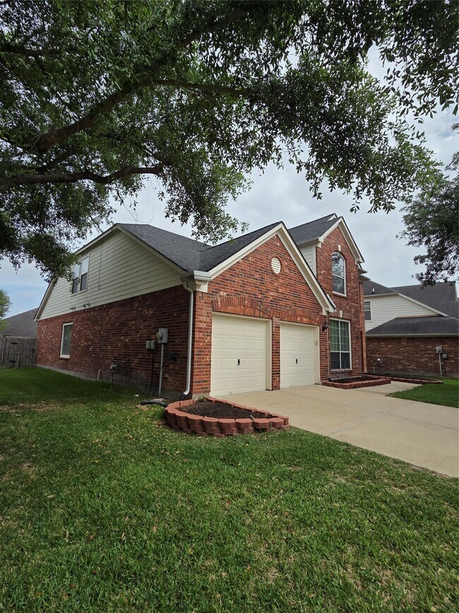 Building Photo - 6030 Gablestone Ln