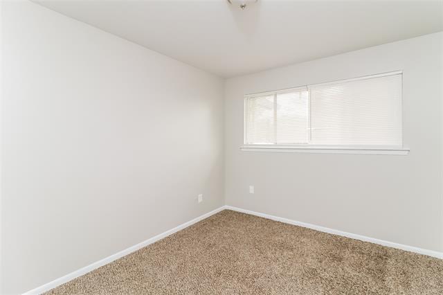 Building Photo - 103 Sherry Ct