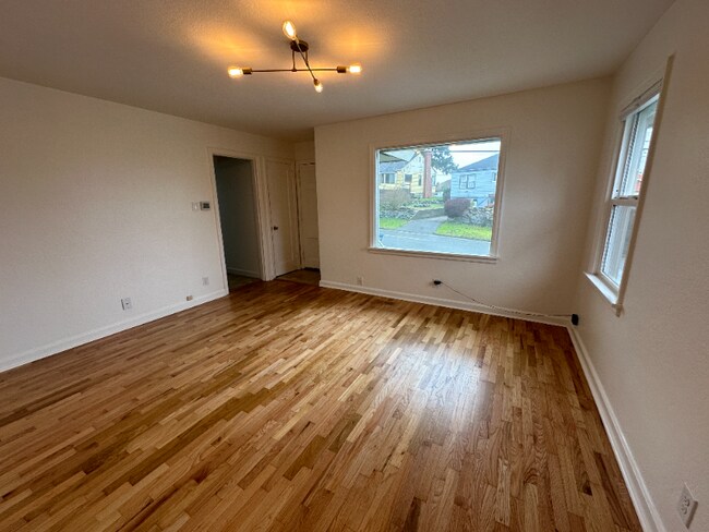 Foto del edificio - 1127 Trenton Ave