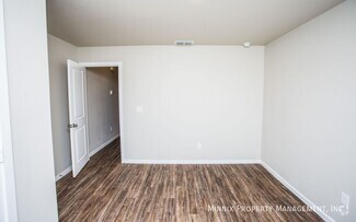 Building Photo - 2110 Langford Ave