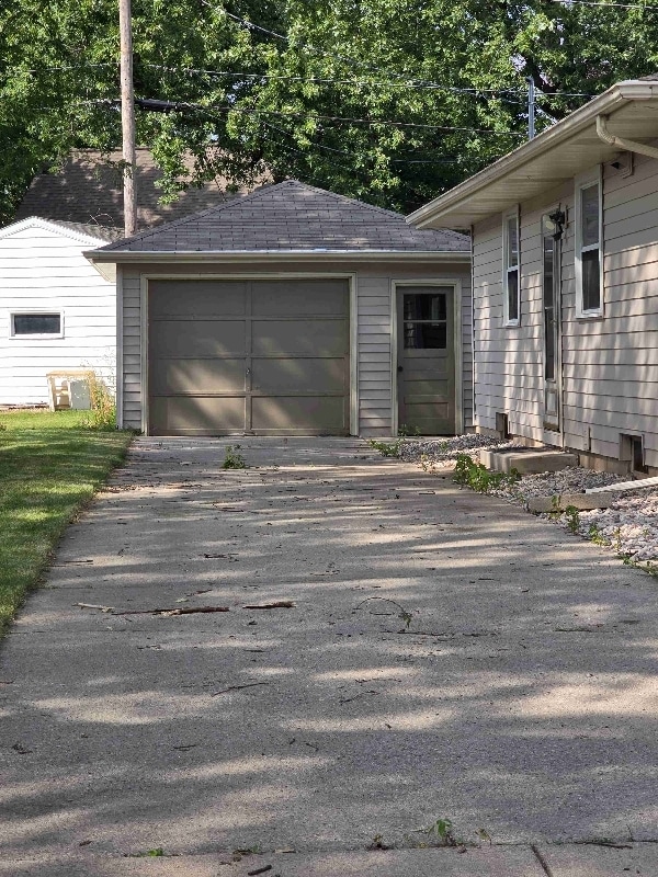 Building Photo - 205 Meade St