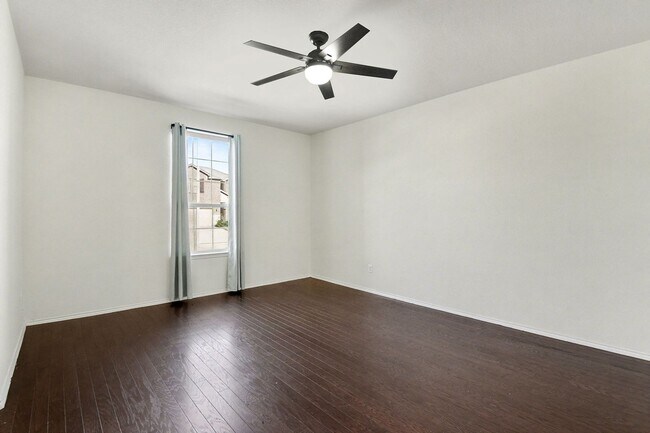 Building Photo - Beautifully maintained and thoughtfully designed, this 3-bedroom 2-bath home offers a bright, ope...