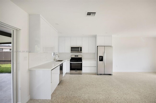 Foto del edificio - 10340 SW 157th St
