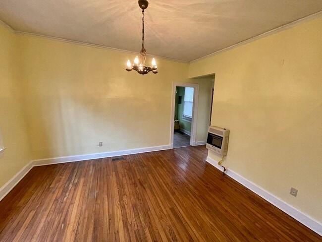 Building Photo - 1326 Peachtree St