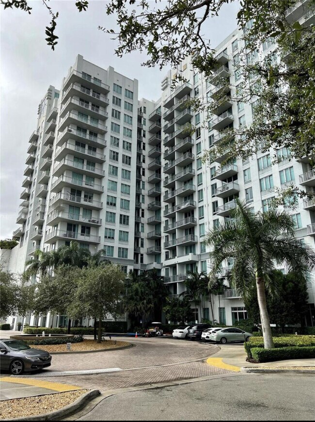 Foto del edificio - 300 S Australian Ave