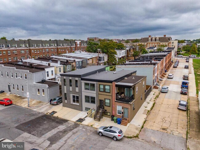 Building Photo - 1115 N Collington Ave