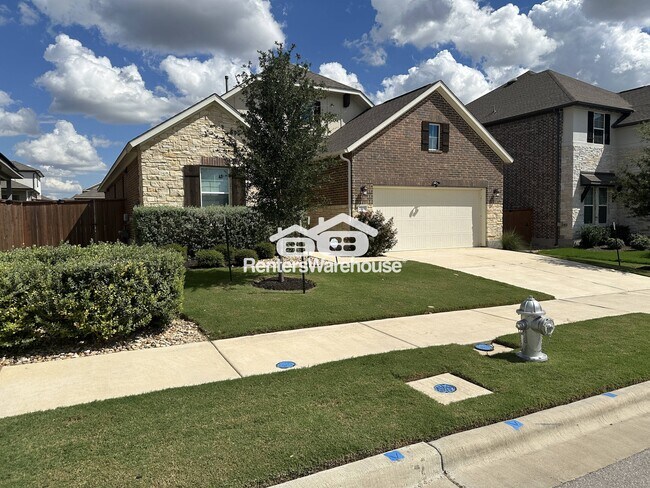 Foto del edificio - 2504 Dapple Gray Ln